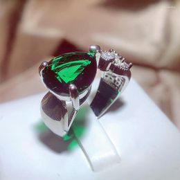 Cluster Ringen In Klassieke Mode Druppel Groene Edelsteen Voor Vrouwen S925 Zilver Vintage Stijl Banket Partij Sieraden Opening Verstelbaar
