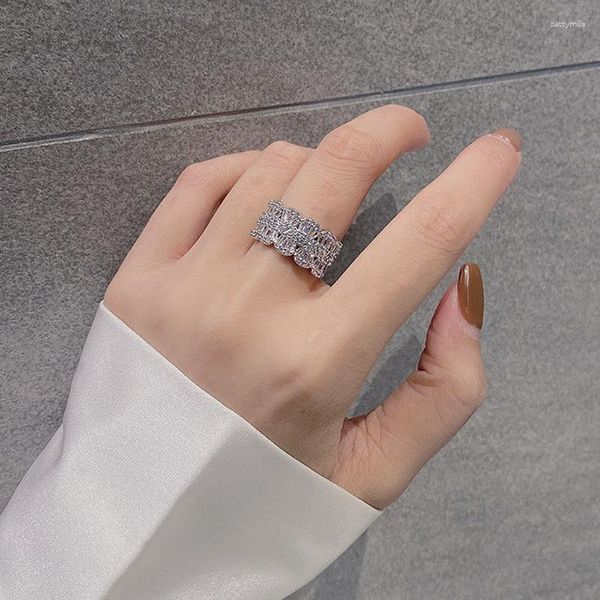 Bagues de grappe dans le style rétro vintage INS mode bague de fiançailles mariage diamant zircon à haute teneur en carbone pour femmes hommes bijoux