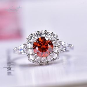 Clusterringen Inboost Aankomst 925 Zilver 1 CT Uitstekende Cut Pass Diamond Test Red Moissanite Cushion Party Ring voor vrouwen Fijne sieraden