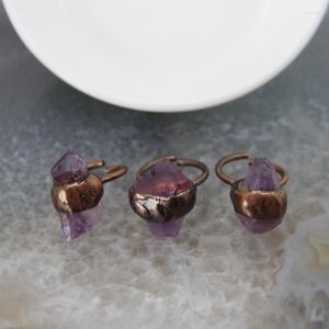 Anillos de racimo Amatistas irregulares Puntos de pepita Latón antiguo Anillo ajustable Cristal púrpura Cuarzo Dedo elegante para mujeres Regalo de joyería