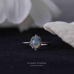 Cluster Rings Itsmos Opal Rings Natural Opal Kleurrijk licht Gemstone Silver Band Ring Luxe sieraden voor vrouwen Dainty Party Gift G230228