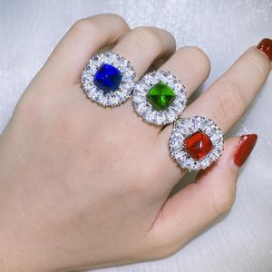 Cluster Ringen Sieraden Groothandel Imitatie Kleur Schat Ring Retro Sparkle Diamond-encrusted Dames Bloem Party Verjaardagscadeau