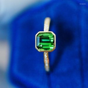 Clusterringen Jhy Solid 18K Gold Nature Green Tourmaline 0.8ct Gemstones For Women Fine Jewelry Presents the Six-Word vermaning