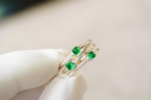 Clusterringen Jhy Solid 18K Geel Gold Nature Green Emerald 0.65ct voor vrouwen Verjaardag cadeautjes Fine Jewelry