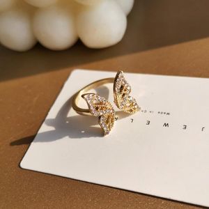 Cluster ringen koreaans vlinder opening kristal voor vrouwen vrouwelijke mode ontwerp temperament lady Eternity Wedding Band
