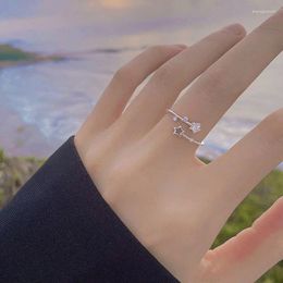 Cluster Ringe Koreanische Silber Farbe Fünfzackiger Stern Offener Ring Für Frauen Einfache Zirkon Kreuz Öffnung Einstellbare Finger Schmuck Party Geschenk