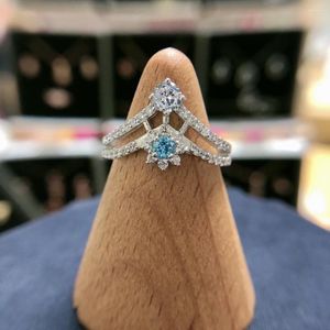 Bagues de cluster Bague LAMOON pour femmes Couronne de flocon de neige Naturel Blue Topaz 925 Sterling Argent Blanc Plaqué Or Fine Bijoux LMRI078