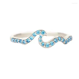 Bagues de cluster Light Luxury 925 Sterling Silver Simple Mariage Bague de fiançailles Géométrique Blue Wave Finger pour les femmes Fine Bijoux