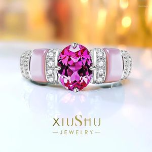 Cluster ringen lichte luxe 925 sterling zilveren roze toermalijnring voor vrouwen ingesteld met hoge koolstof diamant poeder shell -stijl bruiloft