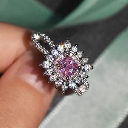 Anneaux de cluster Live Explosion Bicolore Simulation Couleur Zircon Rose Diamant Bague de mariage Femelle