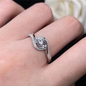 Cluster Ringen Mooie Real White Gold AU585 Ring 0.5CT Moissanite Engagement Vrouwen Anniversary Sieraden Mooie Gift Voor Zus