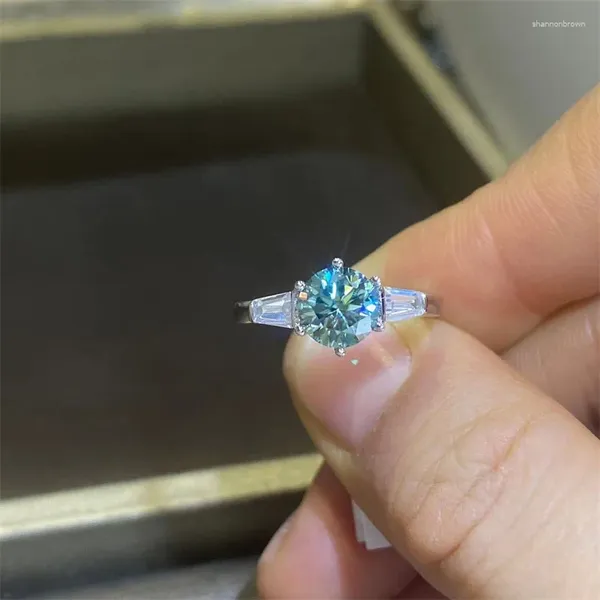 Anillos de racimo LRTYUWE 1ct Moissanite verde Anillo de diamante Prueba de prueba 925 Plata esterlina Mujeres Joyería de lujo Promesa Esposa Regalo del día de Navidad