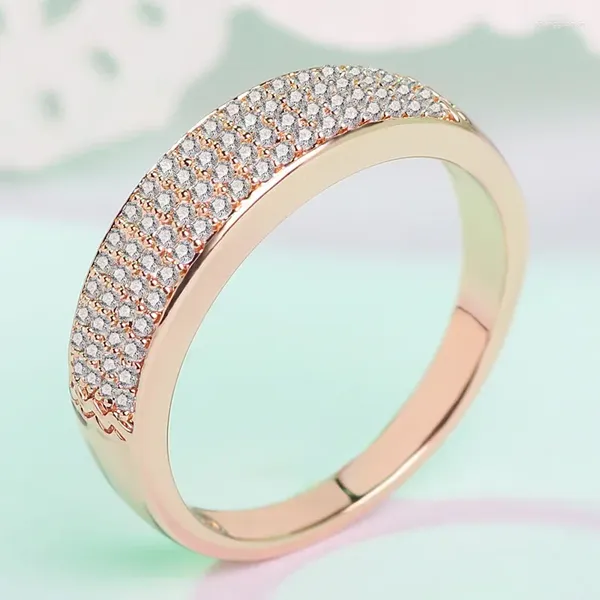 Cluster anneaux luxueux carrelé carrelé autrichien cristal 2 couleurs rigole anneau femelle 925 bijoux en argent sterling pour femmes anel mariage