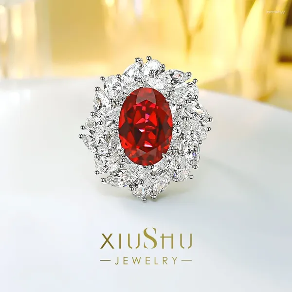 Anneaux de cluster Luxe artificiel rouge trésor 925 bague de fleur en argent sterling sertie de diamants à haute teneur en carbone bijoux de mariage polyvalents