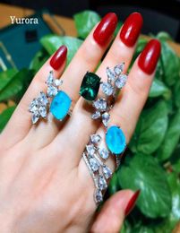 Кольца кластера Роскошное кольцо с цирконом с большим цветком для женщин Зеленый кристалл Синий сплавленный камень Регулируемое свадебное обещание Fine Jewel7218149