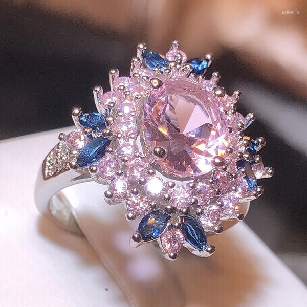 Bagues de cluster Engagement de luxe pour femmes Accessoires Bande de mariage Rose Pierre Brillant Champagne Zircone Cubique Bague Femme