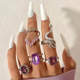 Anillos de racimo Luxury Purple Rhinestone Geométricos Juegos de dedo para mujeres Set de serpientes Zodiac Classic Jewelry Fiest 6pcs/Set 26207