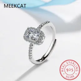 Cluster anneaux de luxe Radiant Cut 4CT Diamond CZ Simulated Ring 925 Sterling Silver Engagement Band de mariage pour femmes bijoux de fête