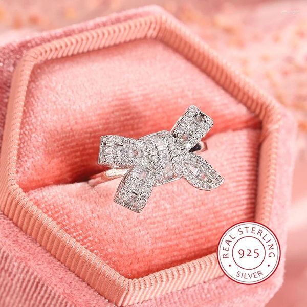 Cluster anneaux de luxe Bowknot Ladder Diamond Ring 925 Silver Ladies Jewelry Party Ladie Wedding Fine Butterfly