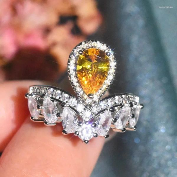 Bagues de cluster de luxe goutte d'eau en forme de poire Ascher diamant jaune pour les femmes PT950 Platinum bague de fiançailles en direct bouche dames en gros