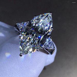 Bagues en grappe Marquise Cut 8 CT 3EX VVS G Couleur créée Moissanite Stone Wedding Super Sparkling Engagement Party Fine Jewelry Ring Size 5-9