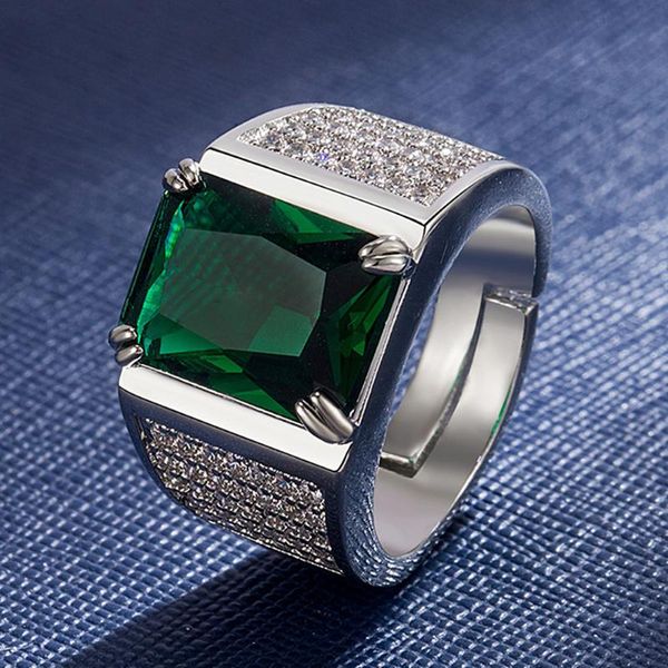 Bagues de cluster masculin vert cristal émeraude pierres précieuses diamants pour hommes 18 carats or blanc argent couleur bague bijoux bandes cool accessoires
