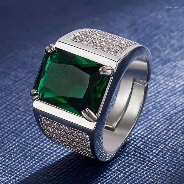 Bagues de Grappe Masculin Vert Cristal Émeraude Pierres Précieuses Diamants Fo Hommes Or Blanc 18k Argent Couleur Bague Bijoux Cool Bandes Accessoires Edw