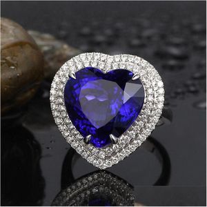 Clusterringen Milan Girl Micro Diamond Blue Zircon Love Heart Ring Mode Temperament Luxe Sieraden Elegant Drop Delivery Dhk8Z