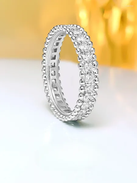 Bagues de cluster Bague de diamant en argent sterling 925 de style minimaliste Ins sertie d'un tempérament à haute teneur en carbone polyvalent pour un usage quotidien