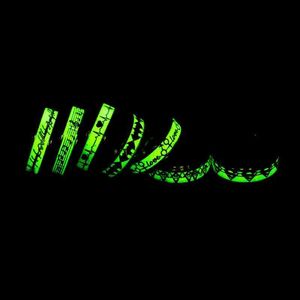 Clusterringen Meng 20 stuks lichtgevende ringen Black Heart Dragon ingelegd met modieuze heren fluorescerende lumineuze ringen Heren Groene achtergrond L240402