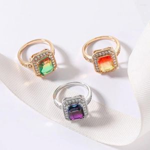 Clusterringen MxGxFam Prachtige toermalijnkleurige vierkante zirkoon voor dames CZ Koop mode-sieraden Verguld 18 K