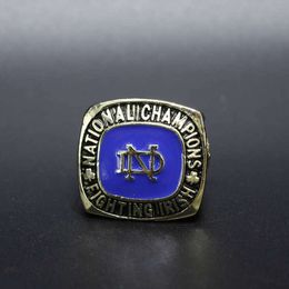 Clusterringen N caa 1946 Notre Dame University Championship Ring aangepast