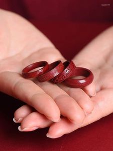 Cluster ringen Natural Real Red Cinnabar Jade Hollow Out Cloud Patroon Sieraden Band Ring Stones For Men Jewely Hens