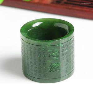 Anillos de racimo Jade verde de espinaca natural Tire del dedo con un punto negro como el corazón de miel de Boro y el certificado de anillo Tianyu para hombres