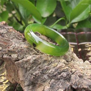 Clusterringen hebben mannelijke en vrouwelijke modellen Natural Green Agate Jade Ring Finger Authentic Chalcedony Plants in dunne strips nodig