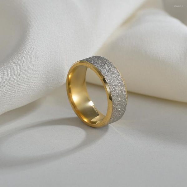 Anillos de racimo Nunca se desvanecen 8 mm Anillo esmerilado Moda Color oro Acero inoxidable para hombres y mujeres Regalo exclusivo de la banda de boda de la pareja