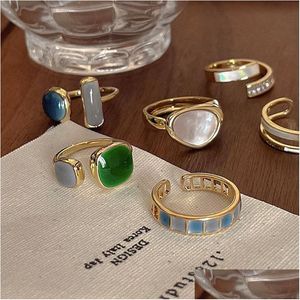 Cluster ringen Nieuwe luxe kubieke zirkonia voor vrouwen Fashion Green Crystal Ring Party Betrokkenheid vrouwelijke Sier sieraden wo dhgarden dh31a