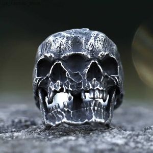 Clusterringen Nieuwe heren 316L Roestvrij staal Double Headed Skull Ring Gothic Biker Punk Motorcycle Band sieraden voor geschenken Gratis verzending240408