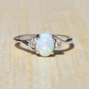 Bagues de cluster Opal Diamond Bague de fiançailles de mariage pour femmes Solitaire Anneaux Bijoux de mode Cadeau Drop Livraison Dhoy4