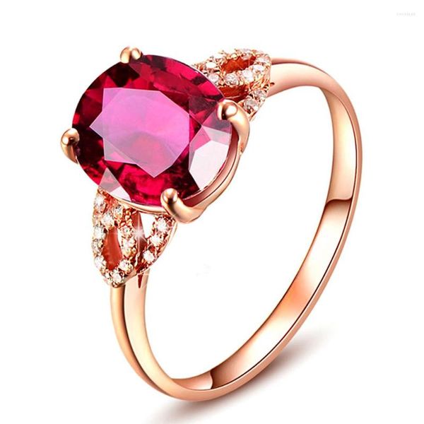 Bagues de cluster Ovale Ruby Gemstones Cristal Rouge Zircon Diamants Pour Femmes 18k Rose Or Couleur Bijoux De Luxe Bijoux Bague Cadeaux De Fête