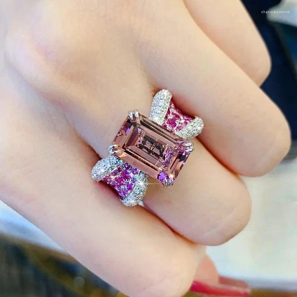 Cluster anneaux personnalisés rétro cool rose rose cubique zirconie anneau irrégulier dames fiançailles sœurs fête des bijoux accessoires