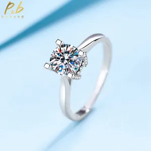 Cluster ringen Pubang Fine Jewelry Solid 925 Sterling Silver 18K White Gold Simple Moissanite Wedding Diamond Ring For Women Cadeau