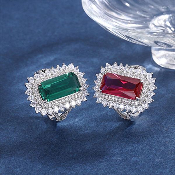 Anillos de racimo QEmerald Color plata para mujer alianzas de boda joyería de piedra excelente regalo de aniversario Esmeralda