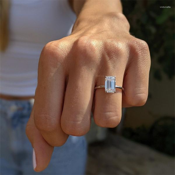 Anneaux de cluster RandH 10 7mm 3.5CT Allongé Emerald Cut 18K Solide Blanc Jaune Or Fine Jewlery Bague 750 585 Engagent Femme