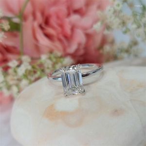 Bagues de grappe RandH 2.5 D VVS1 allongée taille émeraude 9 6mm Solitaire Moissanite pour femme bague de fiançailles en or blanc massif 14K