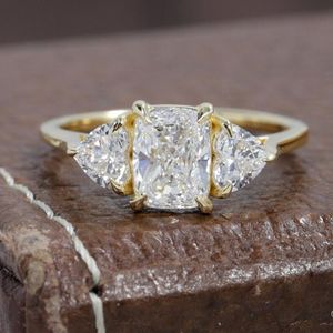 Cluster Rings Randh Solid 18K Geel Goud Radiant Cut 7 5mm 3 Stenen Moissanite Ring 1.00CT D Kleur Fijne sieraden voor vrouwen Wedding Ring Clust