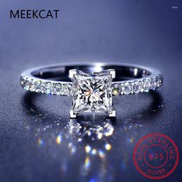 Cluster Rings Real 1-2ct Princess Cut Moissanite Ring for Women Sparkling Gemstone Engagement Wedding S925 Silver Fine Jewelry