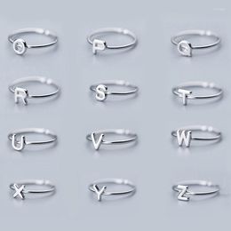 Clusterringen Real 925 Sterling Silver Letter Alphabet A-Z Charm Naam Ring Simple verstelbare opening Party Gift Sieraden