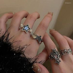 Bagues de cluster Rétro Punk Étoile à cinq branches réglable pour femmes hommes unique doigt couple bague personnalité esthétique bijoux cadeau 2023