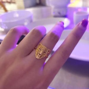 Clusterringen Ringsiger Ring 18K Solid Yellow Gold Jewelry (AU750) Designer Fashion Circle Luipard Minimalistische lijnen Sandstaartproces